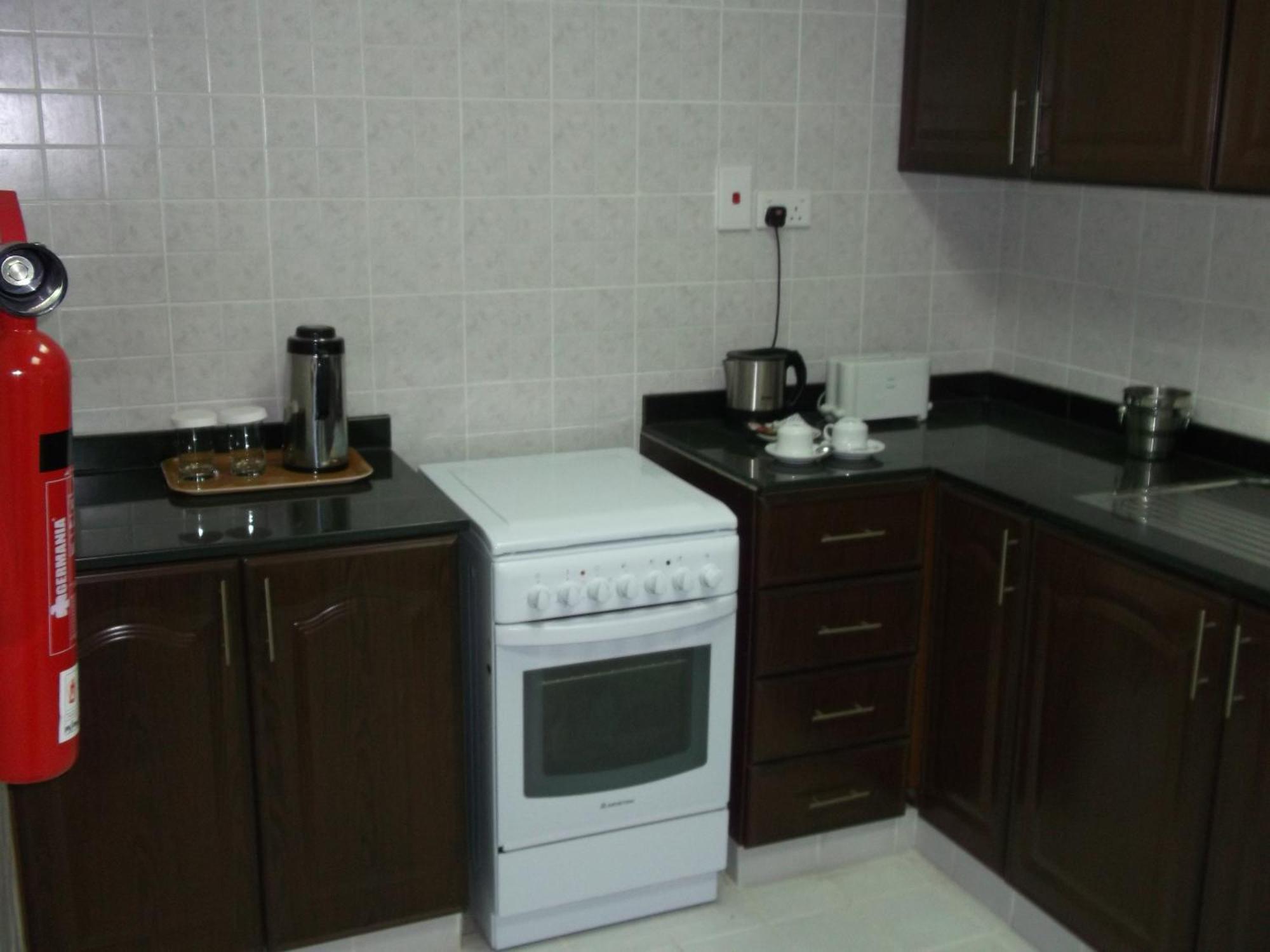 Reem Hotel Apartments Al Khuwayrīyah Exteriér fotografie
